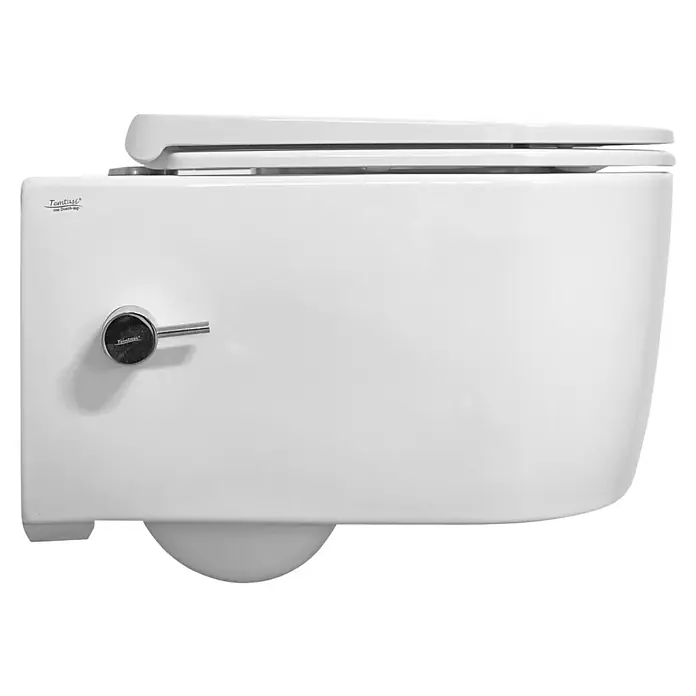 Temtasi Wand-Dusch-WC-Set Solid - Spülrandlos, Ohne Spezialglasur, Spülform: Tief, WC Abgang: Waagerecht, Weiß - Nahaufnahme einer Toilette von Tuntasi mit weißer Keramik und chromfarbenem Spülknopf. Elegantes Design für moderne Badezimmer.