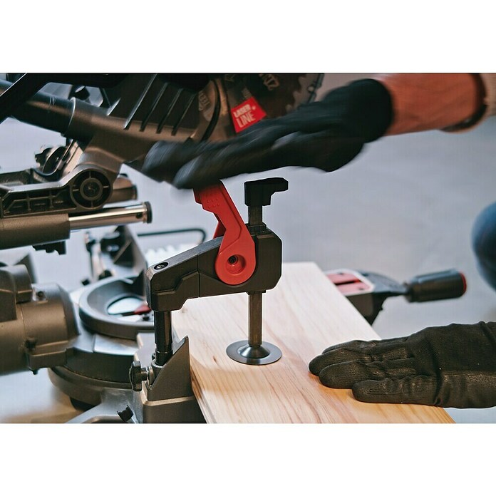 Skil Accu-afkortzaag met trekfunctie + Gratis Accu Compressor (20 V, Excl. accu, Diameter zaagblad: 216 mm) | BAUHAUS