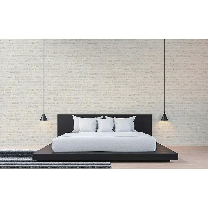 Tadessi Vliestapete M1-No.417 - Grau, Steinoptik, 10,05 x 0,53 m - Modernes schwarzes Plattformbett mit weißer Bettwäsche, Kissen und Hängelampen in einem minimalistischen Schlafzimmer.