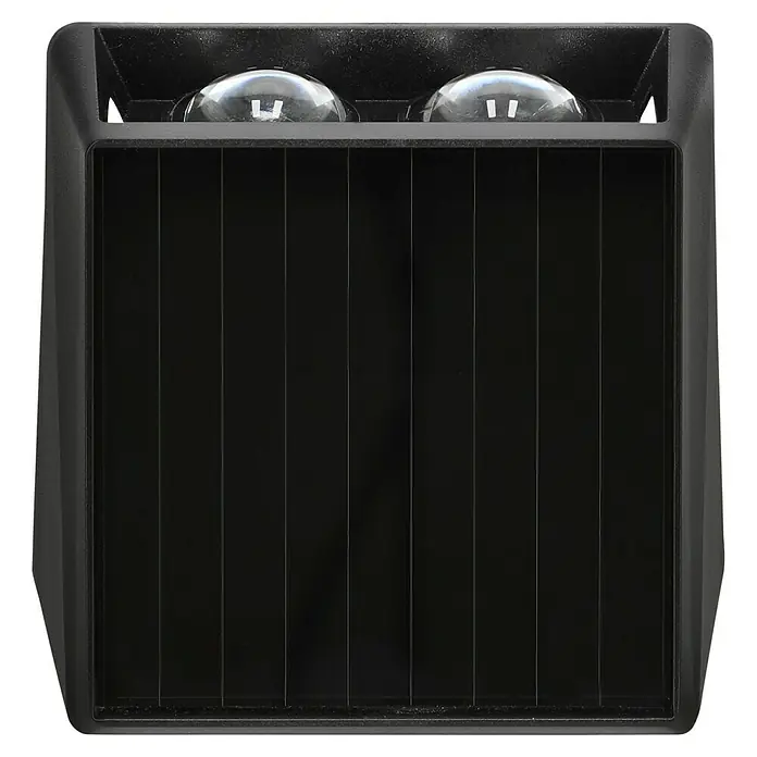 BAUHAUS Solar-Außenwandleuchte - L x B x H: 6,4 x 10,7 x 9,7 cm, Schwarz, IP65, 40 lm - Nahaufnahme einer schwarzen Solarleuchte mit zwei LED-Linsen. Effizientes Design für Außenbereiche und umweltfreundliche Beleuchtungslösungen.