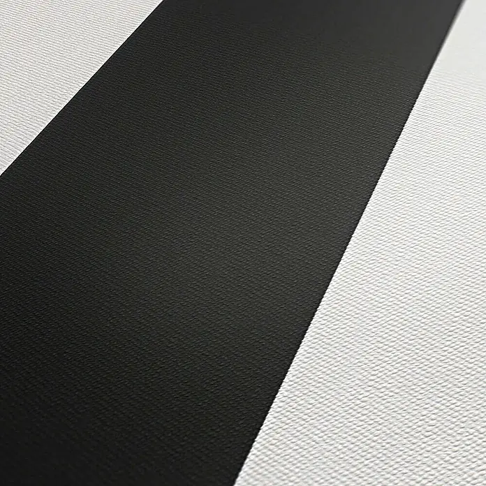 Tadessi Vliestapete M1-No.74 - Schwarz, Streifen, 10,05 x 0,53 m - Strukturiertes schwarz-weißes Streifenmuster, möglicherweise Tapete oder Stoff.