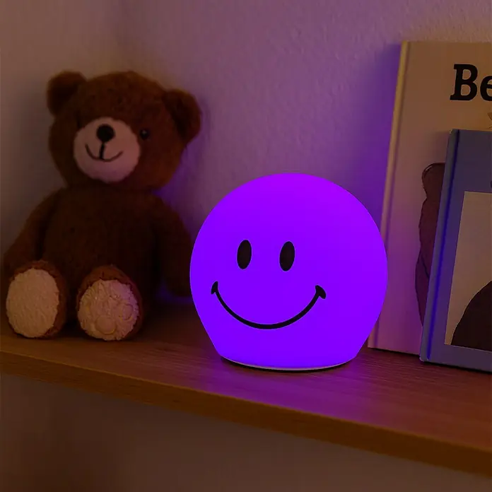 FHL easy LED-Nachtlicht GlowMoji - 0,7 W, L x B x H: 13 x 13 x 12 cm, RGBW, Glowmoji White - Niedliches Nachtlicht in Form eines Smileys. Perfekt für Kinderzimmer, das warmes, beruhigendes Licht spendet.