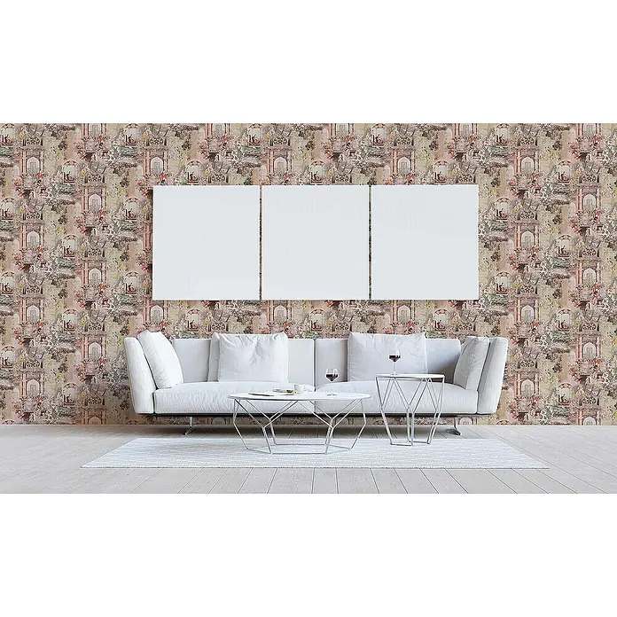 Tadessi Vliestapete M1-No.1699 - Grün, Sonstiges, 10,05 x 0,53 m - Gemusterte Tapete mit verzierten Bögen und Figuren an einer Wohnzimmerwand hinter einem weißen Sofa und leeren Leinwänden.