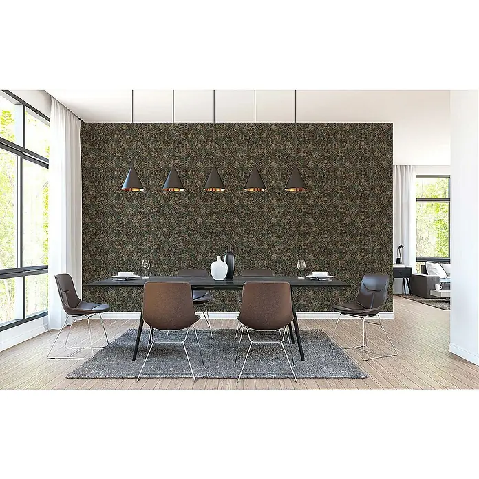 Tadessi Vliestapete M1-No.360 - Grün, Fliesenoptik, 10,05 x 0,53 m - Dunkle gemusterte Tapete in Braun- und Blautönen, als Akzentwand in einem modernen Esszimmer.