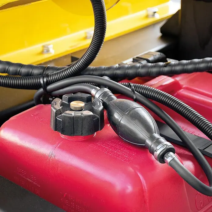 Bamato Benzin-Häcksler HACK-150PRO mit Einzugswalze - Max. Aststärke: 150 mm, 18 kW, Hubraum: 688 cm³