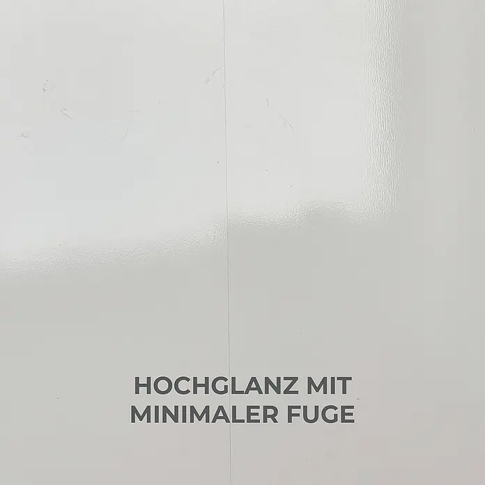 Revêt Wandpaneel SPC Wall - 600 x 300 mm, Weiß, Hochglänzend - Hochglanz mit minimaler Fuge: Das Bild zeigt eine Oberfläche mit einer glänzenden Beschichtung und einer sehr feinen Fuge, ideal für moderne Raumgestaltung.