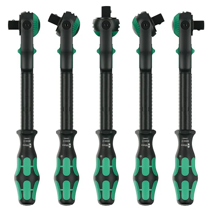Wera Zyklop Knarre 8000 C Zyklop Speed Black Edition - ½″ - Fünf Wera 8000 C Knarrenschraubendreher mit grün-schwarzen Griffen, ideal für präzises Schrauben in verschiedenen Anwendungen.