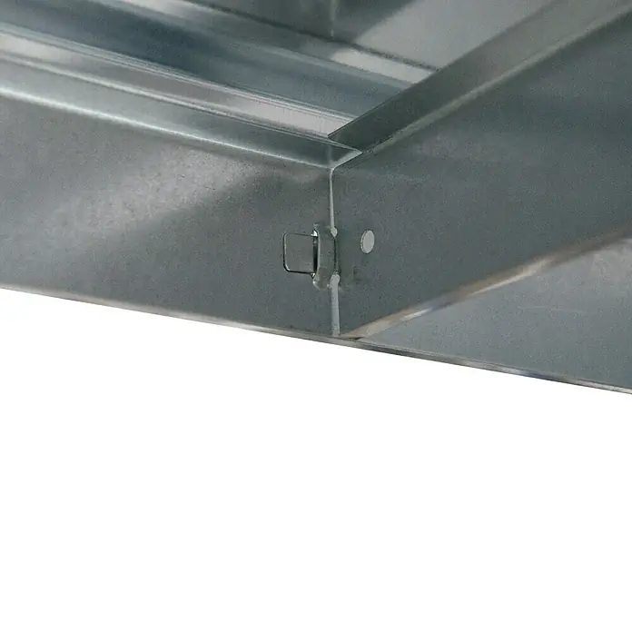Schulte Metallregal Weitspannregal - H x B x T: 180 x 143 x 50 cm, Traglast pro Boden: 175 kg, Anzahl Böden: 4 Stk., Silber - Nahaufnahme von verzinkten Metallstützen, die ein robustes und industrielles Erscheinungsbild vermitteln.