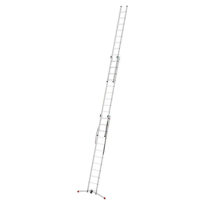 Hailo Mehrzweckleiter S100 ProfiLOT 3x12 - Anzahl Tritte: 36 Stk., Arbeitshöhe: 901 cm, Belastbarkeit: 150 kg, Aluminium - Eine lange, weiße Mehrzweckleiter, die sich perfekt für verschiedene Höhenarbeiten eignet, steht im Raum.