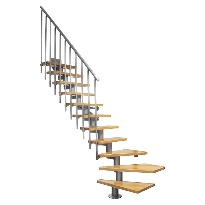 Atrium Mittelholmtreppe Dixi Plus Vertical - Farbton Metall: RAL 9006, Breite: 70 cm, Buche, 1/4-gewendelt, Geschosshöhe: 222 cm - 300 cm - Eine elegante Wendeltreppe mit Holzstufen und einem silberfarbenen Geländer. Die Treppe windet sich nach oben und sorgt für einen stilvollen Akzent.