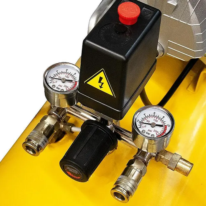 Bamato Kompressor BKO-100 - 2.200 W, Max. Druck: 10 bar, 100 l, Schmierung: Ölgeschmiert