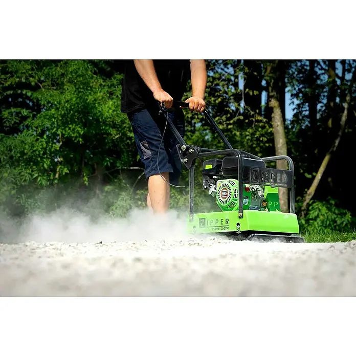 Zipper Rüttelplatte ZI-RPE120GYN - 4.100 W, Verdichtungstiefe: 30 cm - Der Zipper Vibrationsstampfer verdichtet den Untergrund effizient. Ideal für Pflasterarbeiten und im Garten- und Landschaftsbau.