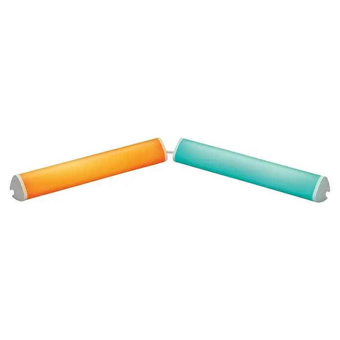 Philips Wiz LED-Balkenleuchte Light-Bar - 10,5 W, Länge: 5,9 cm, RGBW - Das Bild zeigt zwei farbige, zylindrische Objekte, die sich in der Mitte treffen und eine interessante geometrische Form bilden.