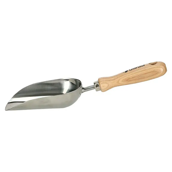 Gardol Blumenkelle - 34 cm, Esche, Edelstahl - Das Bild zeigt eine silberne Blumenschaufel mit Holzgriff der Marke Gardol, die sich ideal für Gartenarbeiten eignet und durch ihre robuste Bauweise überzeugt.