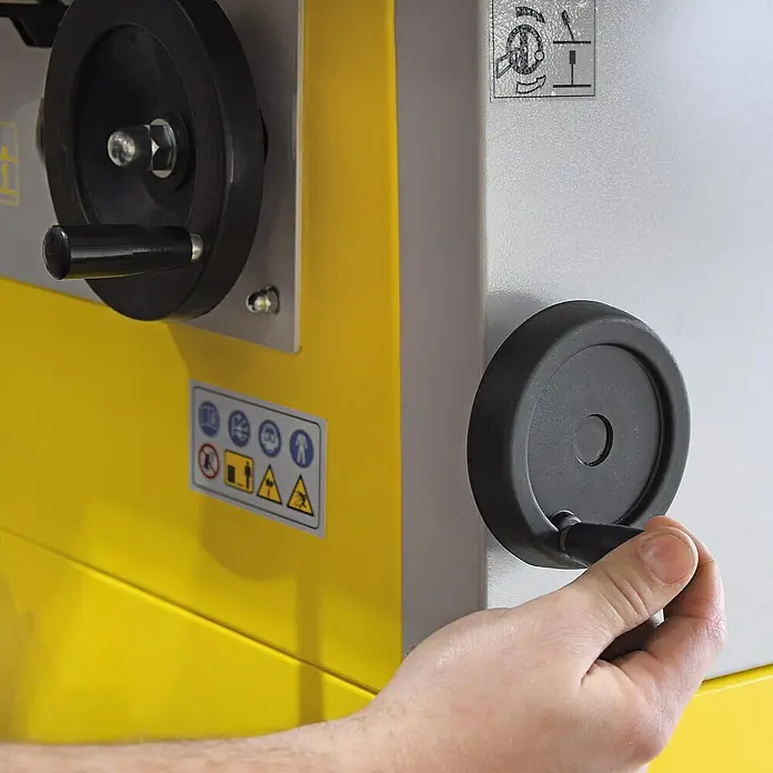 Bamato Tischkreissäge BTS-250PRO (400V) - 2.200 W, Durchmesser Sägeblatt: 254 mm, Schnitttiefe bei 90 °: 80 mm