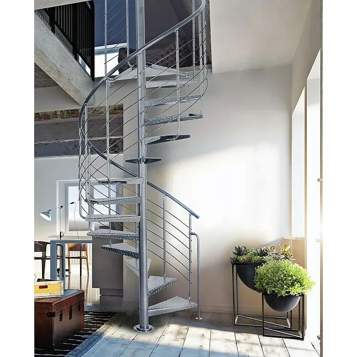 Atrium Spindeltreppe Heavy Metal - Farbton Metall: RAL 9006, Durchmesser: 144 cm, Riffelblech, Geschosshöhe: 280 cm - 300 cm - Eine elegante Wendeltreppe aus Metall. Diese Treppe ist ein Blickfang in jedem modernen Zuhause und bietet eine stilvolle Möglichkeit, nach oben zu gelangen.
