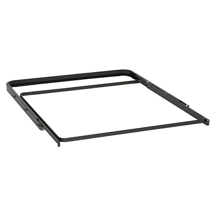Elfa Classic by Elfa Korbauszug - L x B x H: 40 x 45 x 2,8 cm, Graphit - Nahaufnahme eines schwarzen Dachfensters, das durch seine robuste Bauweise und das minimalistische Design besticht.