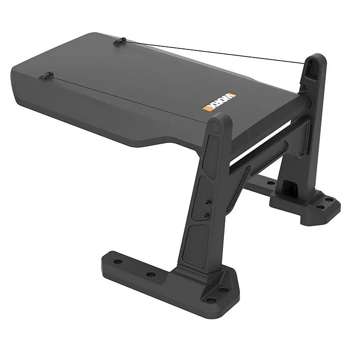 Worx Mähroboter-Garage WA0828 - Worx Mähroboter Landroid Vision Cloud - Nahaufnahme eines Worx Mähroboter-Unterstandes, der Schutz vor Witterungseinflüssen bietet und die Lebensdauer des Roboters verlängert.