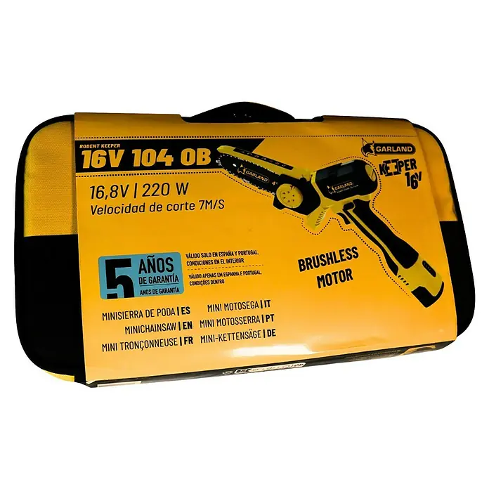 Garland Motosierra de batería Rodent Keeper 104 OB-V25 - 16 V, 2,5 Ah, Iones de litio, 2 baterías, Longitud de la cuchilla: 10 cm - Imagen de una mini motosierra Garland Keeper 16' con motor sin escobillas, empaquetada en un maletín de transporte amarillo y negro.
