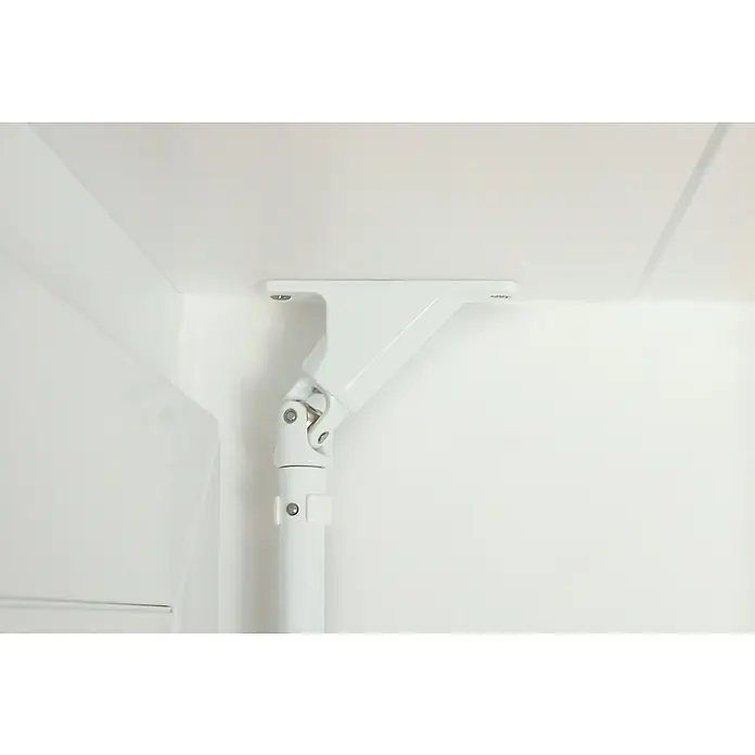 Schellenberg Gelenklagerplatte - Schwenkbereich: 90 °, Lochabstand: 73 mm, B x H: 23 x 85 mm - Eine weiße, an der Decke befestigte Vorrichtung mit einem Gelenkarm und einer Stange ist im Bild zu sehen. Die Halterung ist schlicht und modern.