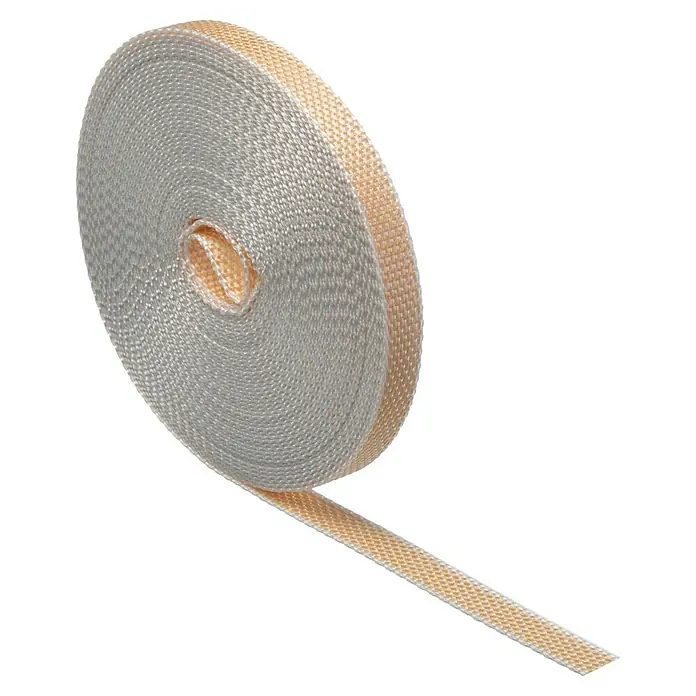 Schellenberg Rollladengurt Mini - Beige, Länge: 12 m, Gurtbreite: 14 mm - Eine Rolle Textilband, gewebt mit hellgrauen und beigen Fäden, auf schwarzem Hintergrund. Es ist perfekt zum Basteln oder für dekorative Zwecke geeignet.