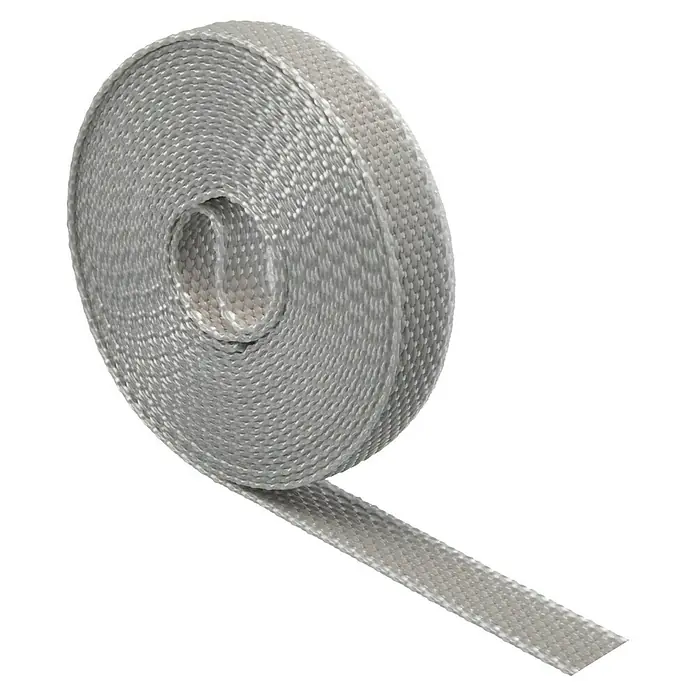 Schellenberg Rollladengurt Mini - Grau, Länge: 4,5 m, Gurtbreite: 14 mm - Nahaufnahme von Auspuffband auf Rolle. Das Band ist grau und aus hitzebeständigem Material gefertigt. Ideal zur Wärmeisolierung.