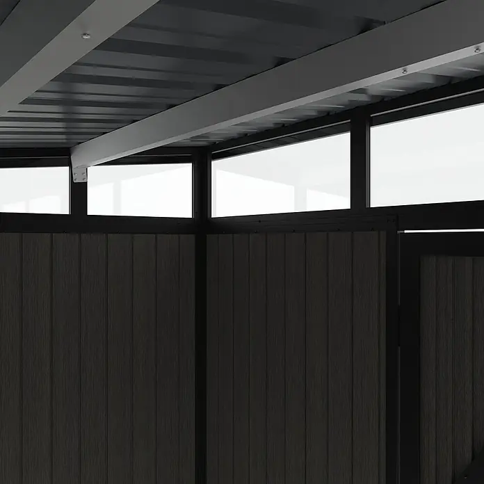Gerätehaus 11x7 - Außenmaß inkl. Dachüberstand (B x T): 360 x 225,6 cm, Verbundwerkstoff, Silver Gray - Nahaufnahme eines Pavillons mit dunklen Holzwänden und einem grauen Metalldach, der Schutz und Schatten bietet.