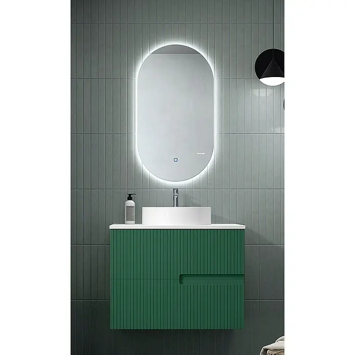 Duplach Mueble bajo de lavabo Mana - L x An x Al: 45 x 80 x 60 cm, Oliva - Tocador de baño moderno con mueble verde, lavabo sobre encimera blanco y espejo iluminado sobre azulejos grises.