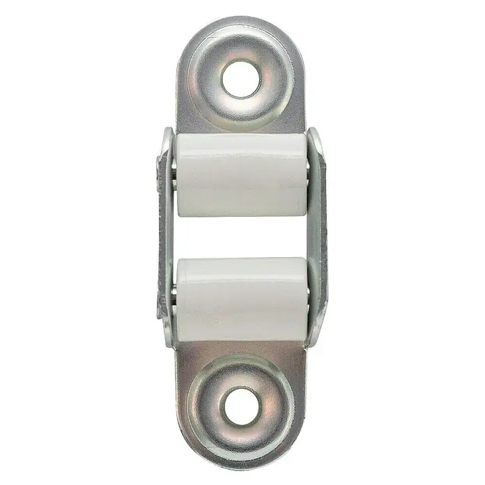 Schellenberg Gurtführung mit Doppelleiterrolle Standard Mini - Gurtbreite: 14 mm, Geeignet für: Rollladen-Mini-Systeme, Weiß - Nahaufnahme einer Doppelrollenführung aus Metall und Kunststoff, die für reibungslose Bewegungen sorgt.