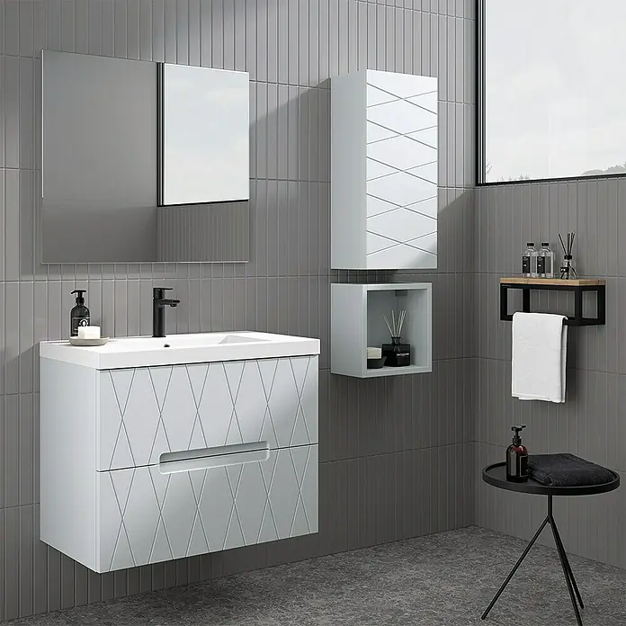 Duplach Mueble bajo de lavabo Nanda - L x An x Al: 45 x 80 x 60 cm, Gris - Elegante interior de baño con un moderno mueble de lavabo con un estampado geométrico, un espejo y un armario de pared a juego.