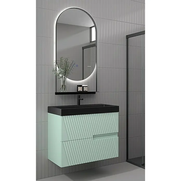 Duplach Mueble bajo de lavabo Saser - L x An x Al: 45 x 60 x 60 cm, Menta - Elegante conjunto de baño con mueble de lavabo verde menta con diseño acanalado, lavabo negro y espejo iluminado.
