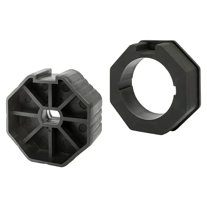 Schellenberg Adapter-Set - Geeignet für: Rollladen-Maxi-Systeme, Durchmesser: 70 mm - Nahaufnahme von zwei schwarzen, achteckigen Kunststoff-Rohrclips.