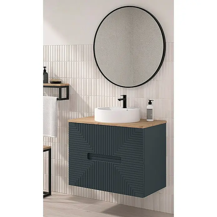 Duplach Mueble bajo de lavabo Teram - L x An x Al: 45 x 80 x 60 cm, Antracita - Lavabo de baño moderno con un tocador petróleo oscuro con lavabo sobre encimera, complementado por un espejo redondo y accesorios.