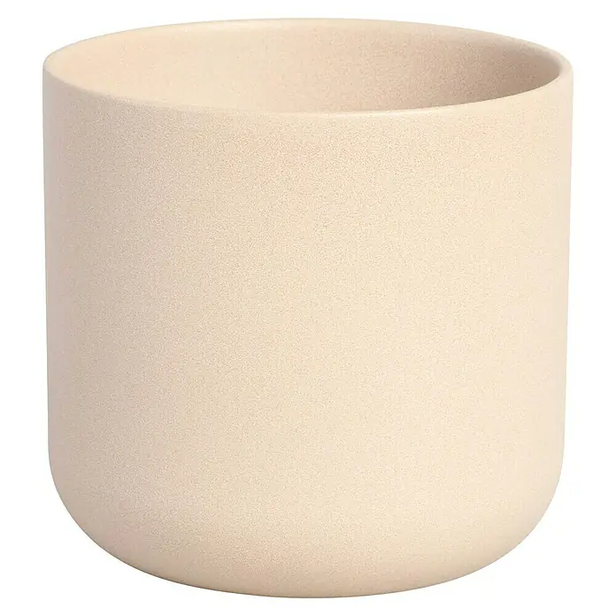 Maceta para planta Sita - Dimensiones externas (Ø x Al): 26,5 x 26 cm, Cerámica, Arena - Primer plano de una maceta cilíndrica beige con una textura sutil, ideal para plantas de interior y decoración moderna.