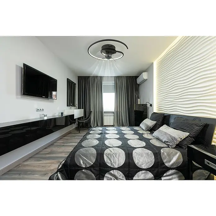 Globo Ventilador de techo Koren - 30 W, Diámetro: 45 cm, Negro mate - Dormitorio con ventilador de techo: Elegante habitación con un ventilador de techo moderno que combina luz y circulación de aire. Perfecto para una relajación con estilo.