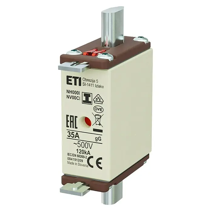 NH-Sicherung Größe 000 - 35 A - Eine NH000I NV00CI Sicherung von ETI, die für 35A und ~500V ausgelegt ist. Sie trägt verschiedene Zertifizierungszeichen.
