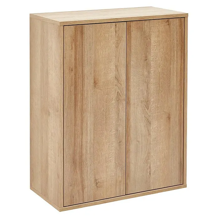 Fackelmann Finn Bad-Midischrank - B x T x H: 600 x 305 x 750 mm, Ast-Eiche - Nahaufnahme eines Holzschranks mit zwei Türen und natürlicher Holzmaserung, der Stauraum und Stil vereint.