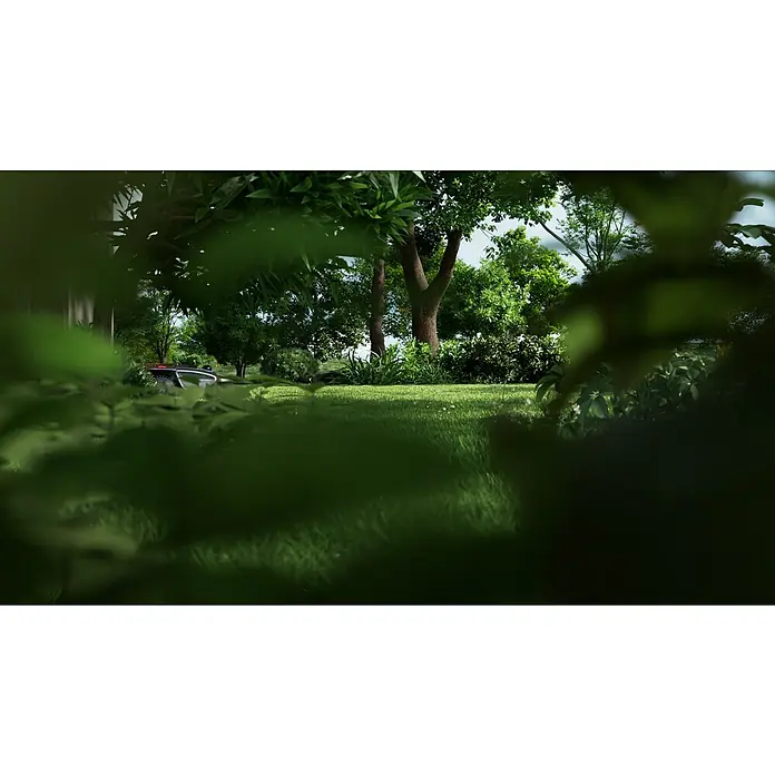Sunseeker Mähroboter S4 - 1.000 m², Schnittbreite: 18 cm, Laser-gestützte Navigation, LiDAR - Einblick in einen üppigen Garten mit viel Grün, mit Fokus auf Rasen und Bäume. Ein Auto steht versteckt im Hintergrund.