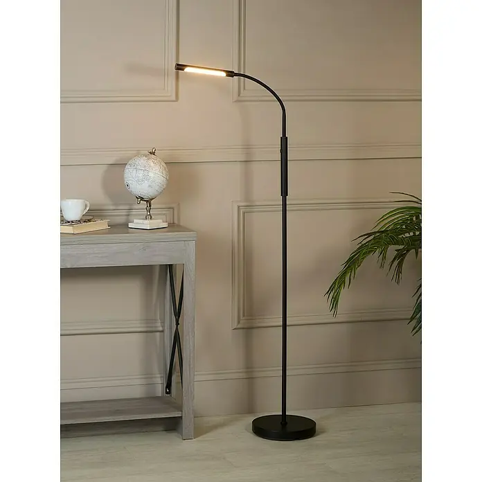 Searchlight LED-Stehleuchte Plume - 5 W, Höhe: 160 cm, Schwarz - Elegante, schwarze Stehlampe mit gebogenem Arm und LED-Licht für gemütliche Beleuchtung im Wohnraum. Stilvolles Design für moderne Einrichtungen.
