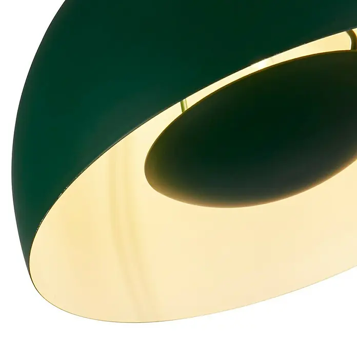 Searchlight Pendelleuchte Mars - 60 W, L x B x H: 40 x 40 x 25,5 cm, Grün, E27 - Nahaufnahme einer grünen Pendelleuchte mit goldener Innenseite, die ein warmes Licht ausstrahlt.