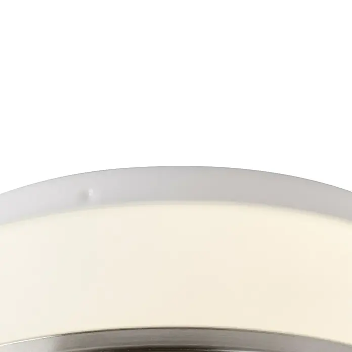 Searchlight Deckenleuchte Cheese - 60 W, L x B x H: 29 x 29 x 10 cm, Silber/ Weiß, E27 - Nahaufnahme einer eleganten Deckenleuchte. Die Lampe besticht durch ihr schlichtes Design und helles Licht, ideal für moderne Wohnräume.
