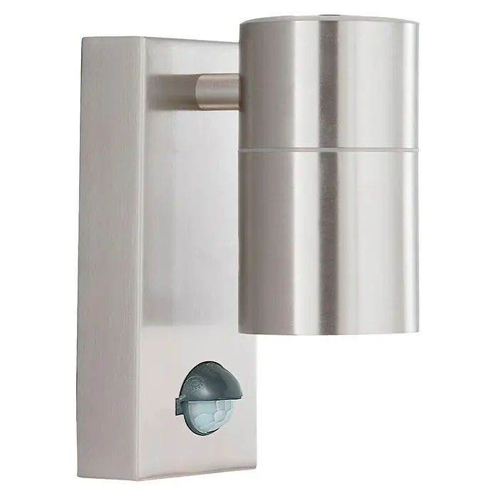 Searchlight LED-Außenwandleuchte Metro - 35 W, 7 x 7 x 15 cm, Edelstahl, IP44 - Nahaufnahme einer modernen Außenwandleuchte aus Edelstahl mit Bewegungssensor für den Außenbereich.