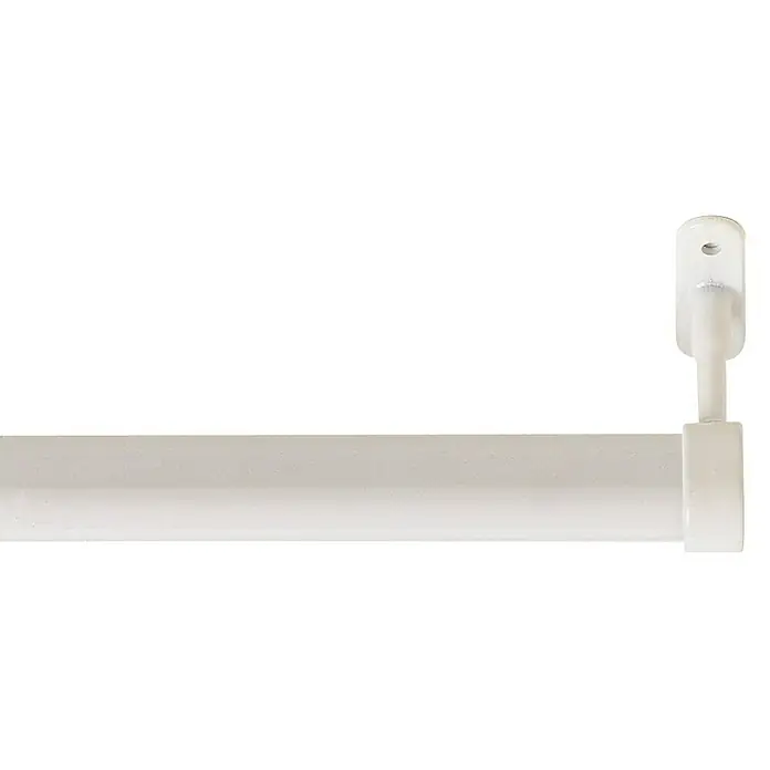 Soporte de techo para barra de cortina Terminal Ovalado - 7,1 x 1,8 x 4,9 cm, Diámetro: 25 mm, Montaje en la pared - Primer plano de una barra de cortina blanca con soporte, ideal para la decoración de ventanas y para colgar cortinas fácilmente.