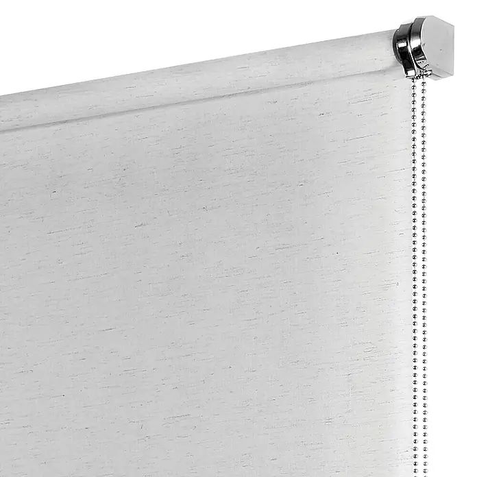 Estor enrollable Roll-up Scandi - An x Al: 80 x 250 cm, Lino, Unicolor - Primer plano de un estor enrollable blanco con cadena y herrajes plateados, que muestra un producto de decoración de ventanas elegante y funcional.