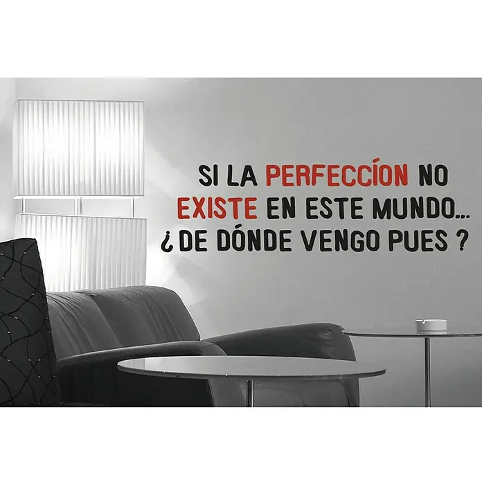 Vinilo de pared Si la perfección - 68 x 48 cm, Gris viejo, Plástico - Decoración de pared con el texto en rojo y negro "Si la perfección no existe en este mundo... ¿De dónde vengo pues?".
