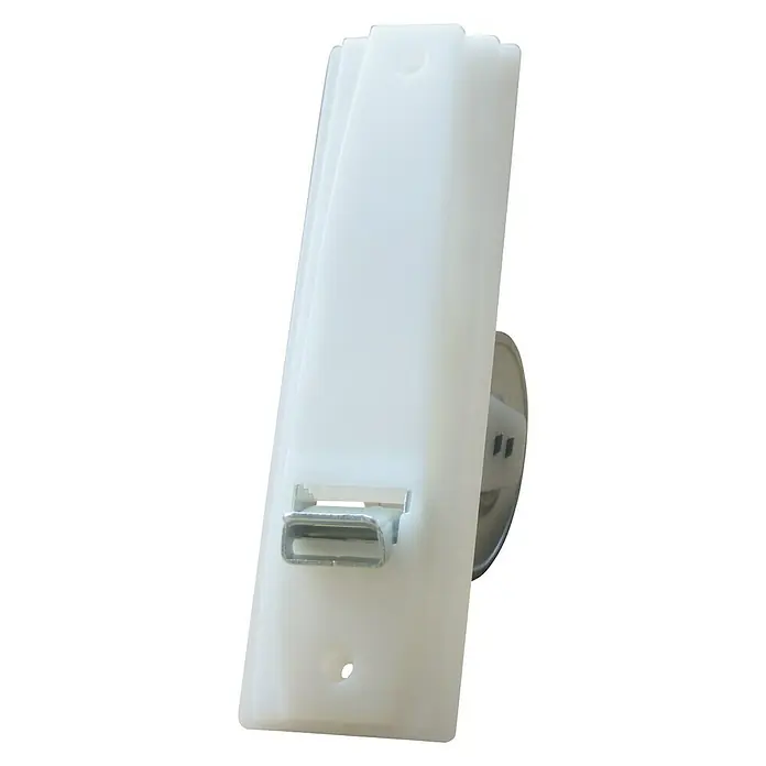 Schellenberg Recogedor de cinta de persiana - Empotrado, Anchura de la correa: 22 mm - Primer plano de una guía de rodillos blanca con elementos metálicos para movimientos suaves. Accesorio sólido para varias aplicaciones.