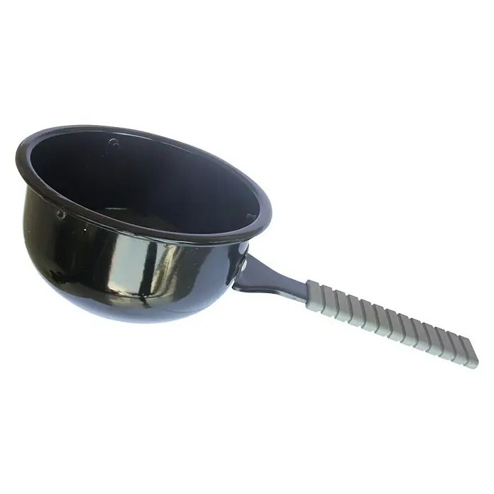 Kingstone Los Angeles Aschebehälter - Metall - Aufnahme eines kleinen schwarzen Schmelztiegel Topf mit langem Griff, ideal zum Schmelzen von Butter oder Schokolade.