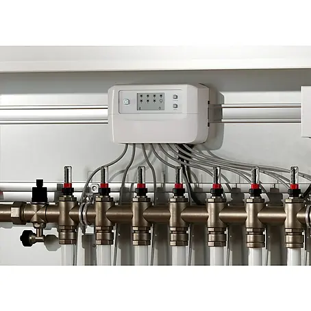 Homematic IP  Set Fußbodenheizung HmIP-FALMOT-C8 mit Steuerzentrale Access Point 2