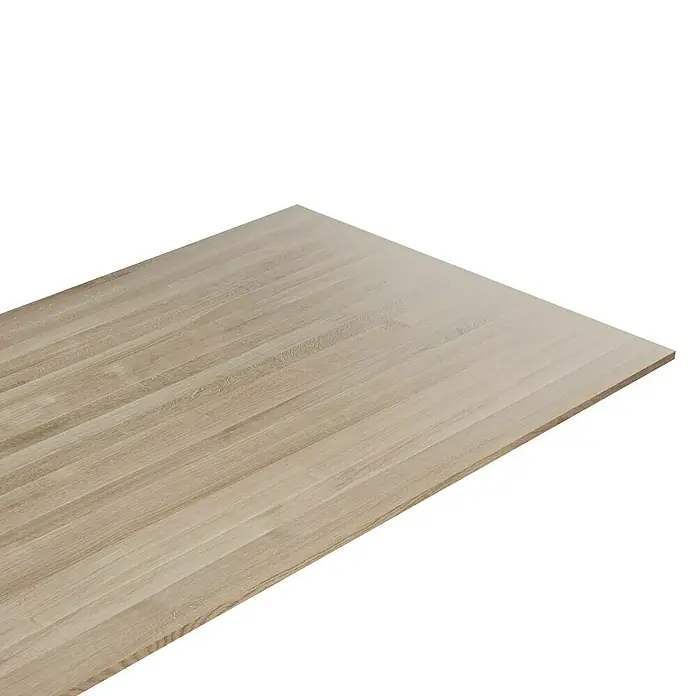 Leimholzplatte - Eiche, Qualitätsstufe Leimholzplatte: A/B, 2.400 x 1.210 x 19 mm - Eine Nahaufnahme einer Tischplatte aus hellem Holz mit einer glatten, einheitlichen Oberfläche, ideal für Möbel oder Designprojekte.