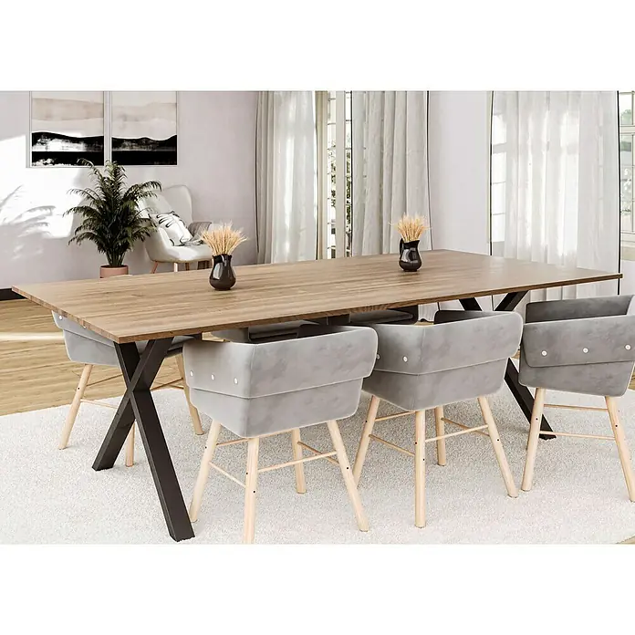 Leimholzplatte - Eiche, Qualitätsstufe Leimholzplatte: A/B, 2.400 x 1.210 x 19 mm - Ein einladender Essbereich mit einem Holztisch und grauen Stühlen, dekoriert mit Vasen. Die sanfte Farbpalette schafft eine ruhige Atmosphäre.